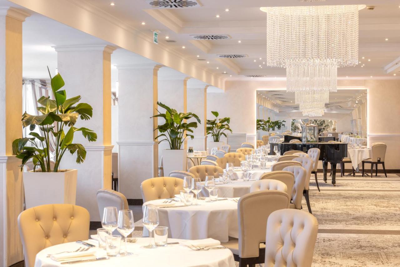 רימיני Hotel Sporting מראה חיצוני תמונה