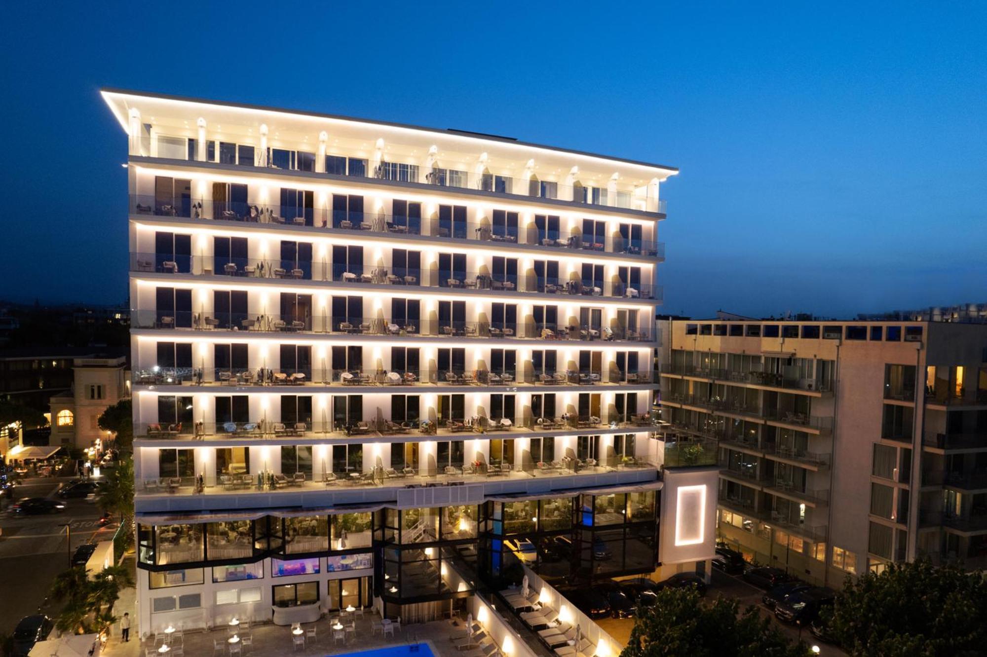 רימיני Hotel Sporting מראה חיצוני תמונה